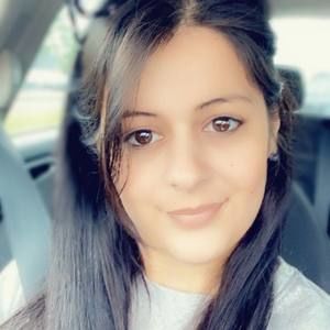 Meet your Posher, Aida